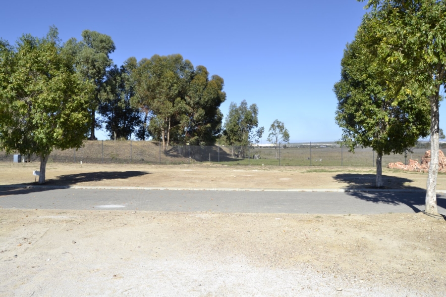  Bedroom Property for Sale in Croydon Gardens Estate Western Cape
